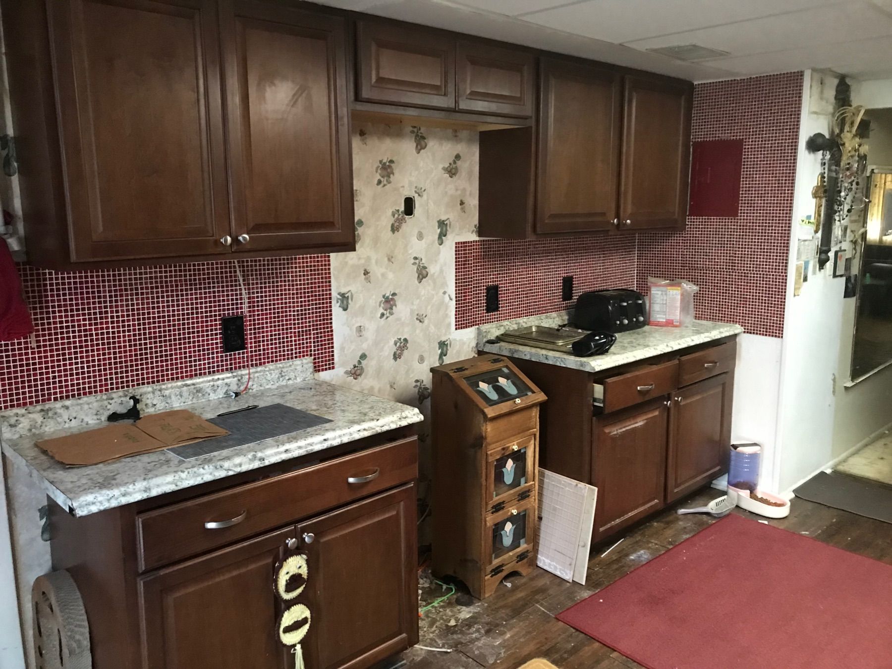 How to Reface Kitchen Cabinets