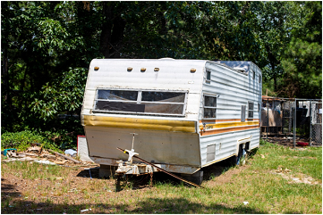 Removing an Old RV From Your Property