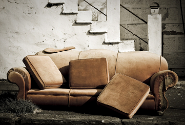 Eco-Friendly Options for Couch Removal
